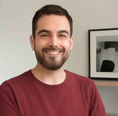 Dr. Rafael Moura